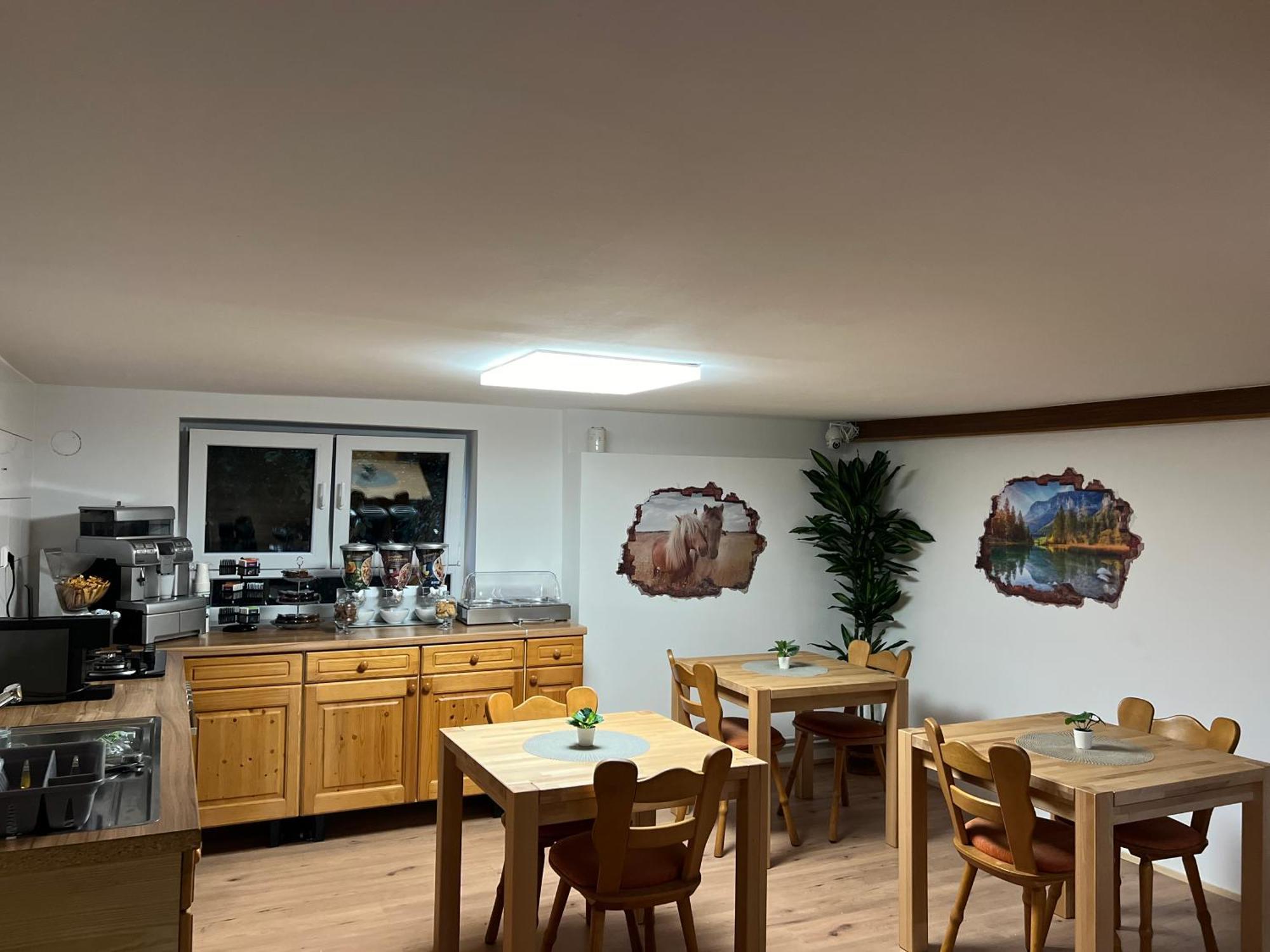Hotel Hirsch Fluorn-Winzeln Dış mekan fotoğraf