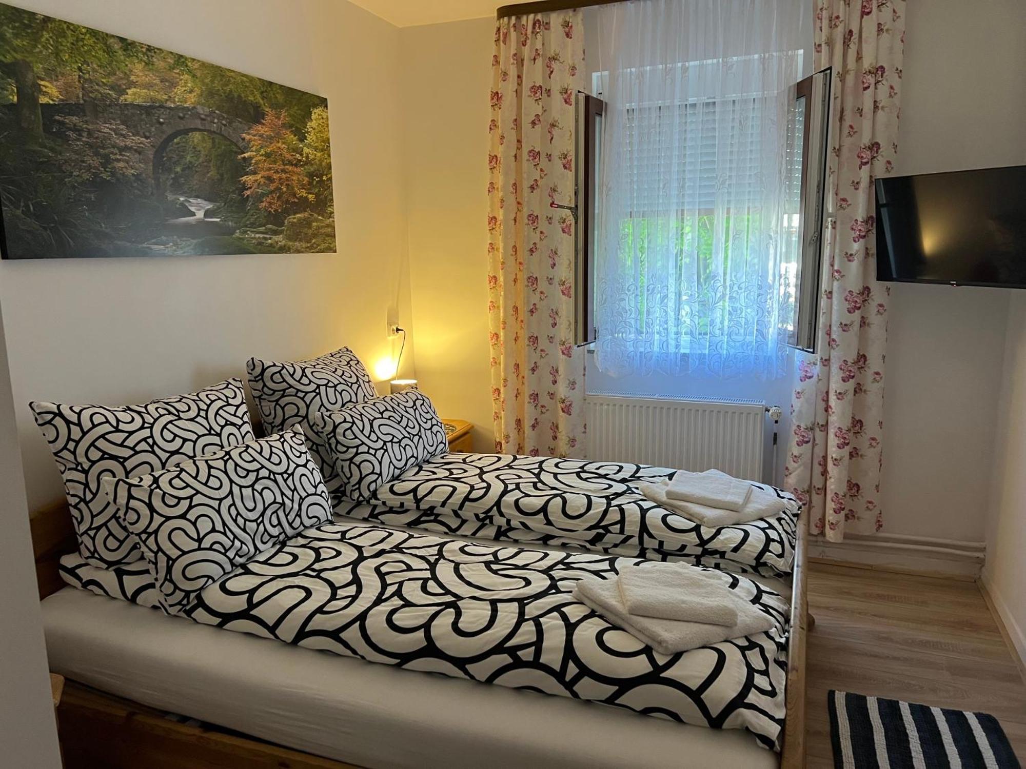 Hotel Hirsch Fluorn-Winzeln Dış mekan fotoğraf